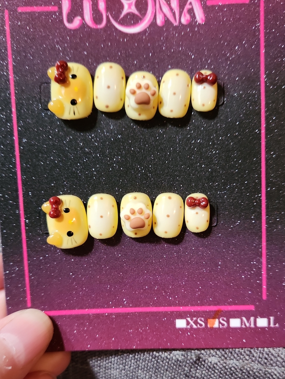Hello Kitty Neutrals Press On Nails. Size Small